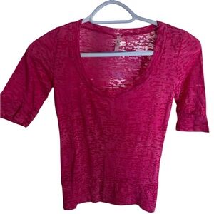 Rue21 Fuchsia Short Sleeve Tee